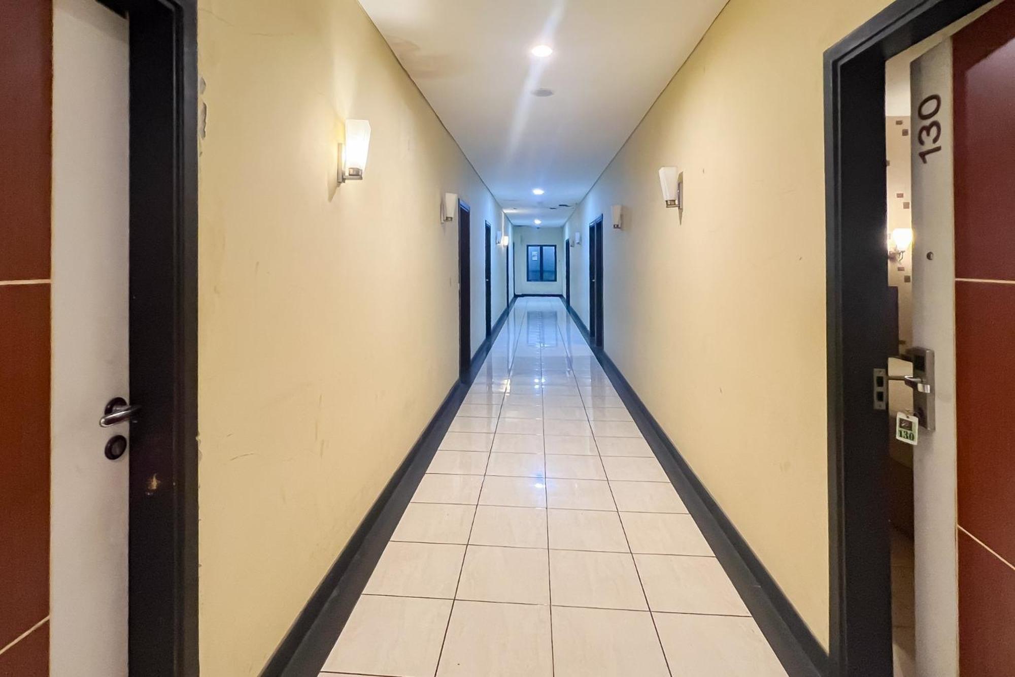 Urbanview Trisula Hotel Makassar Eksteriør bilde