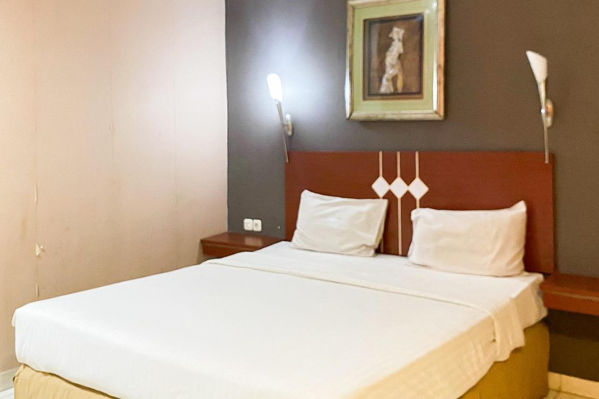 Urbanview Trisula Hotel Makassar Eksteriør bilde